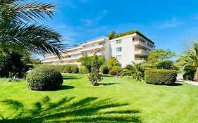 Charming Studio With Pool In Saint Tropez
